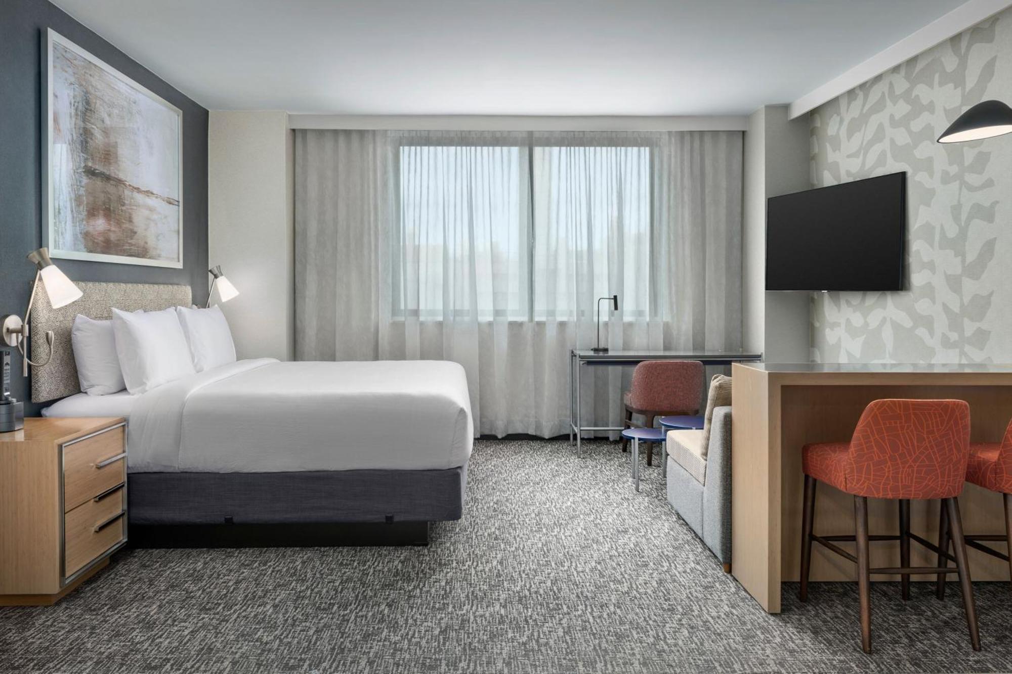 Residence Inn By Marriott New York Queens Exterior photo